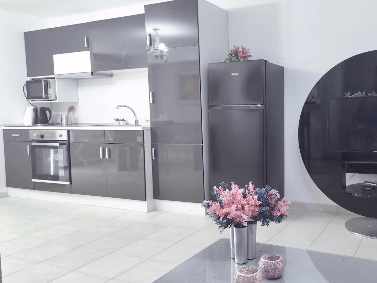 Lavender Home Волос Екстериор снимка
